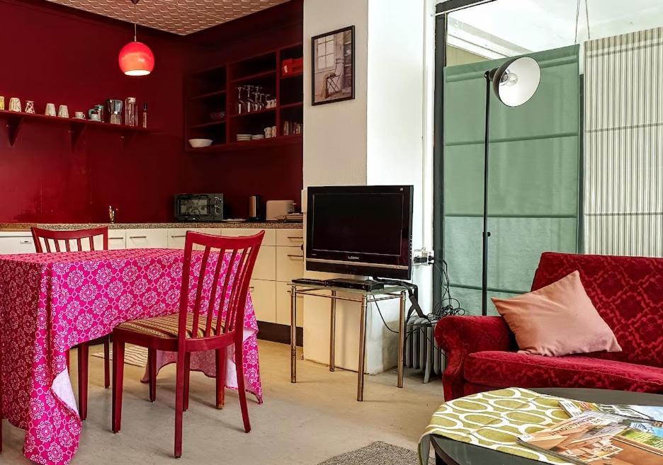 Lounge-Style-Hostel ซังค์ทเฟทอันแดกลาน ภายนอก รูปภาพ