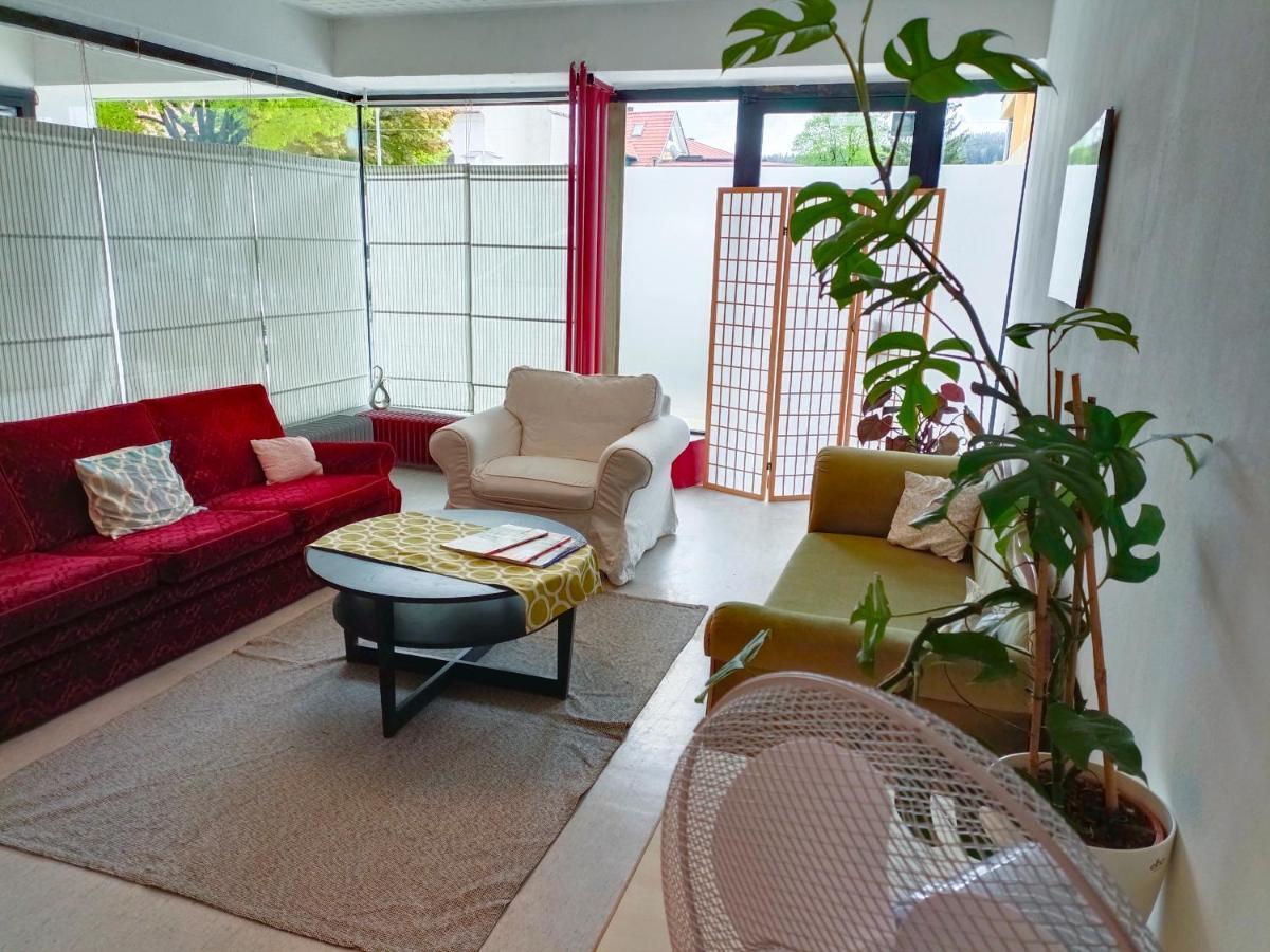 Lounge-Style-Hostel ซังค์ทเฟทอันแดกลาน ภายนอก รูปภาพ